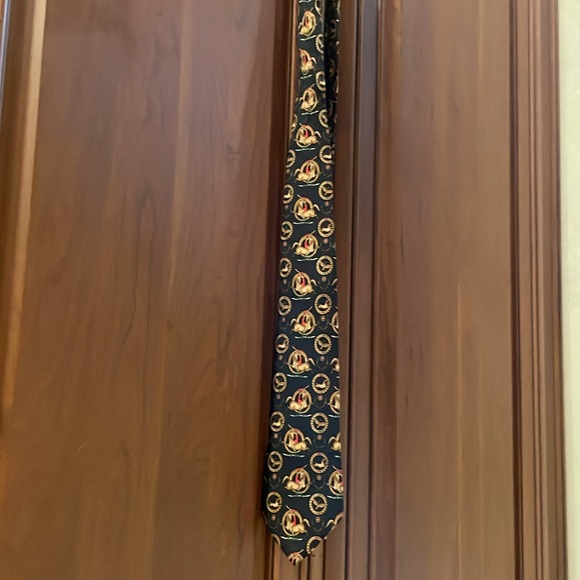 Ferragamo men’s tie - Picture 2 of 4